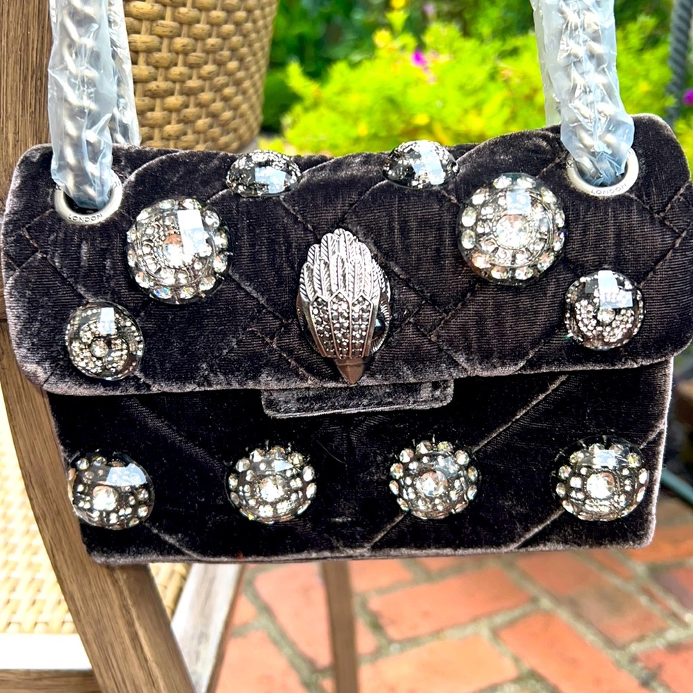 KURT GEIGER small The Kensington in graphite velvet. Brand new w gorgeous detail
